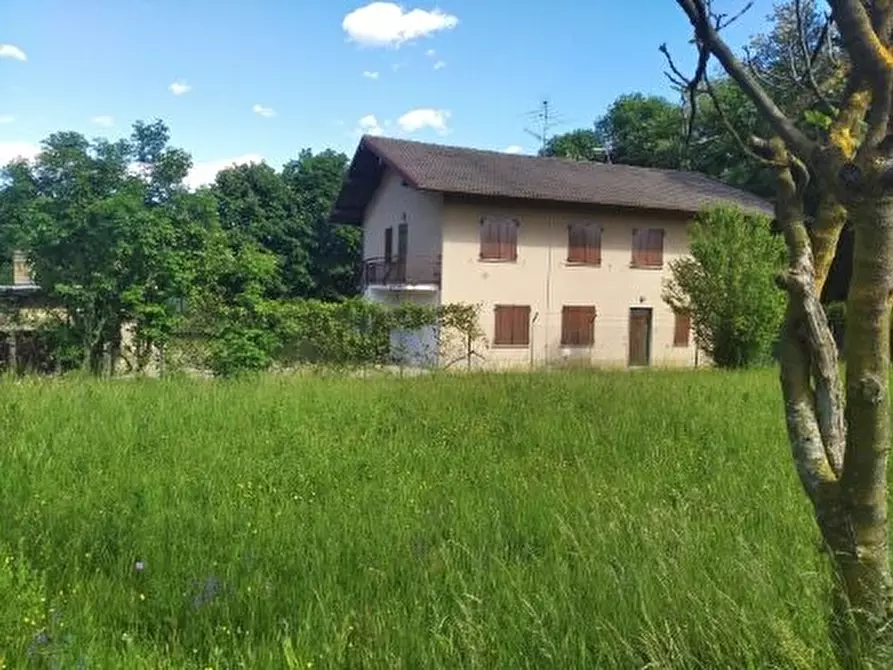 casa indipendente in vendita a Viggiù