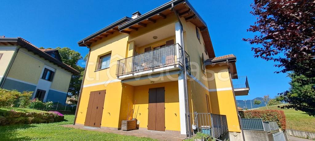 appartamento in vendita a Viggiù