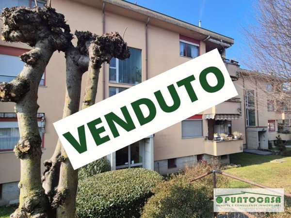 appartamento in vendita a Viggiù in zona Baraggia