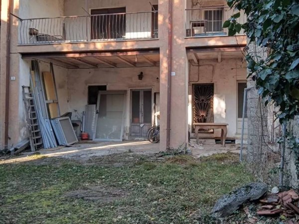 terreno agricolo in vendita a Viggiù in zona Baraggia