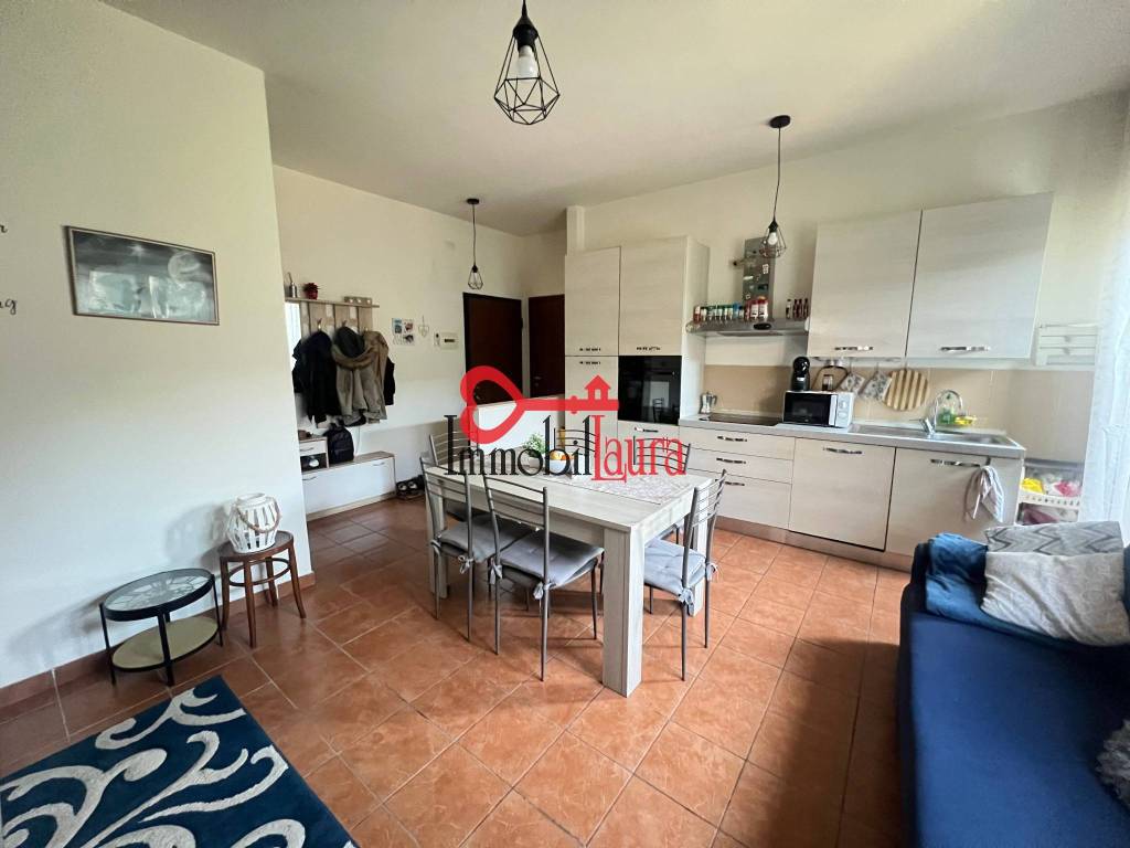 appartamento in vendita a Viggiù
