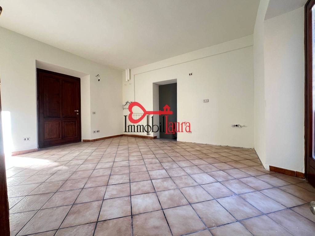 appartamento in vendita a Viggiù