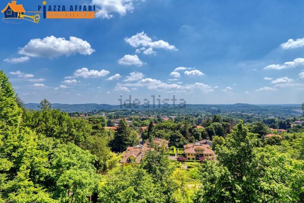 casa indipendente in vendita a Viggiù