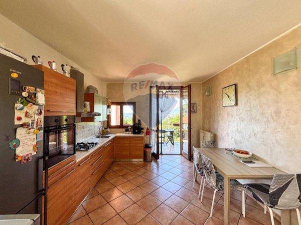 appartamento in vendita a Viggiù