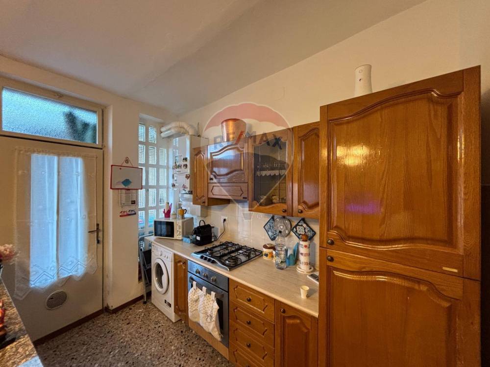 casa indipendente in vendita a Viggiù