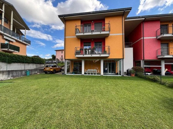 appartamento in vendita a Viggiù