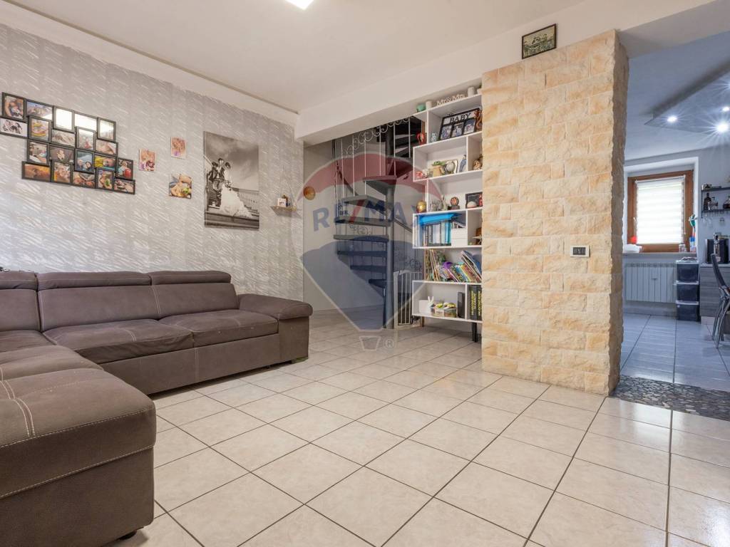 appartamento in vendita a Viggiù