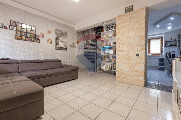 appartamento in vendita a Viggiù