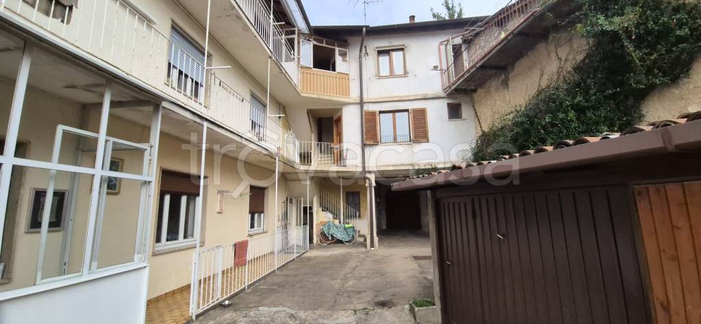 appartamento in vendita a Viggiù