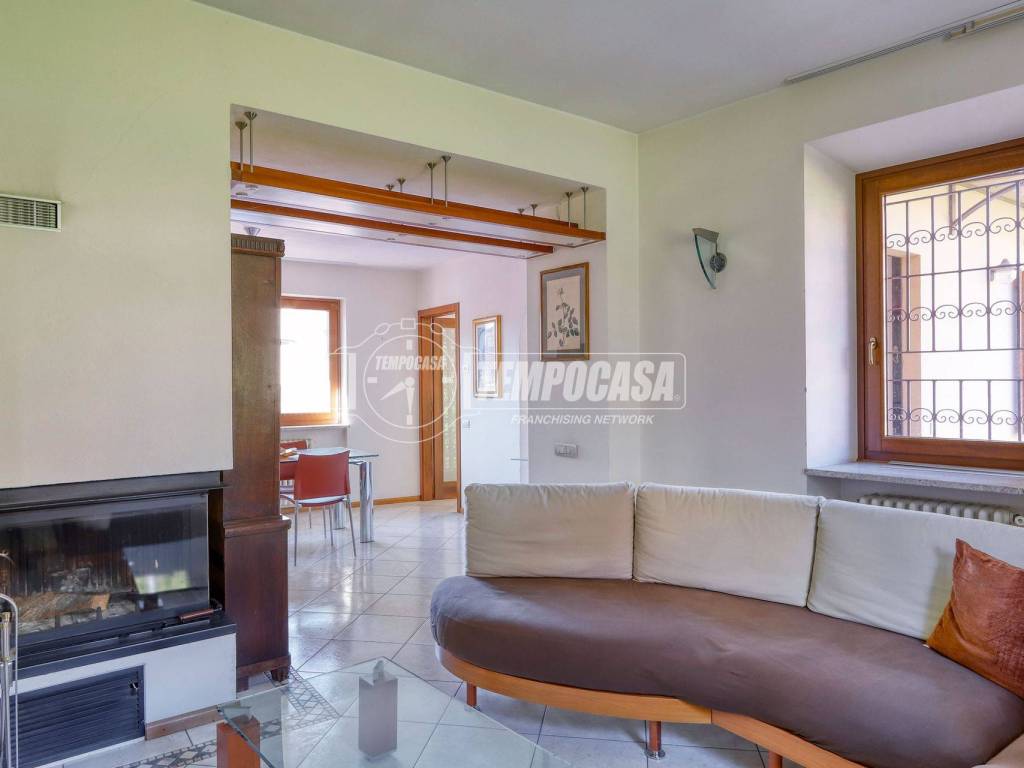 appartamento in vendita a Viggiù