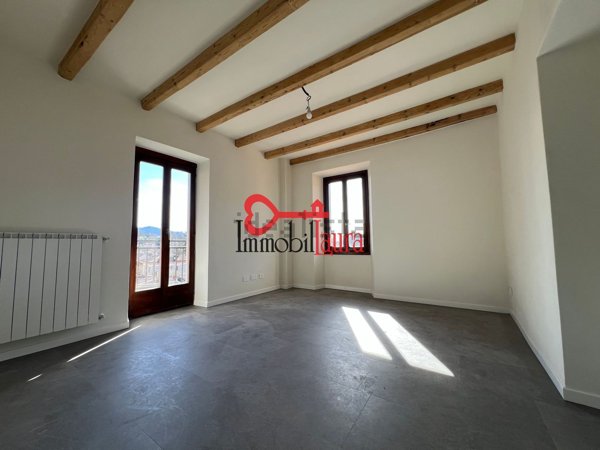 appartamento in vendita a Viggiù