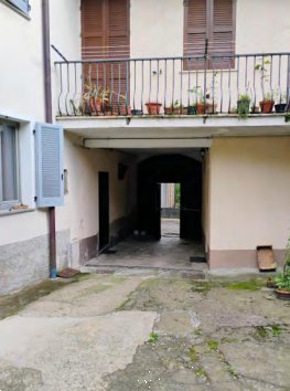 appartamento in vendita a Viggiù