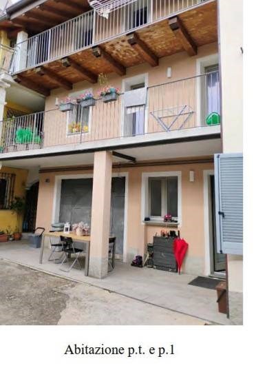 appartamento in vendita a Viggiù