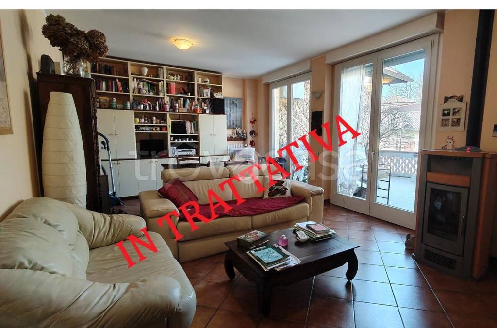 appartamento in vendita a Viggiù