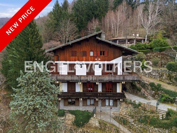 casa indipendente in vendita a Viggiù