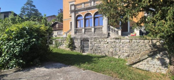 appartamento in vendita a Viggiù
