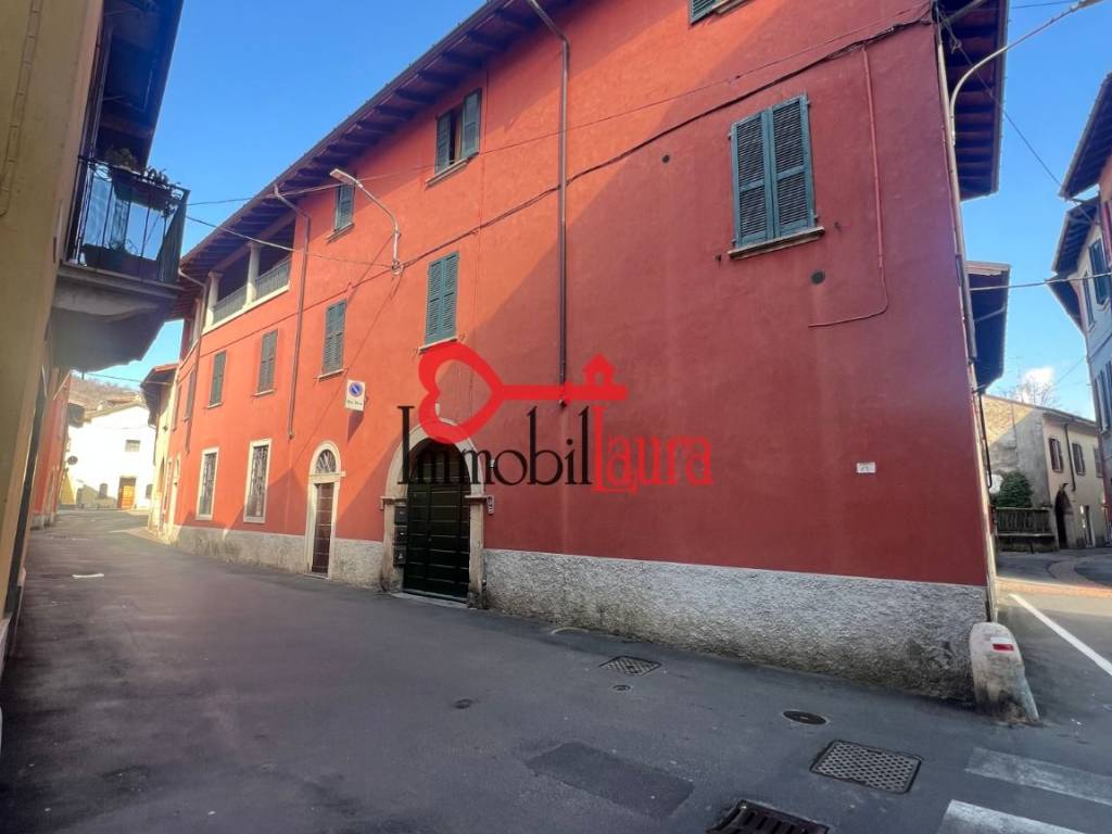 appartamento in vendita a Viggiù