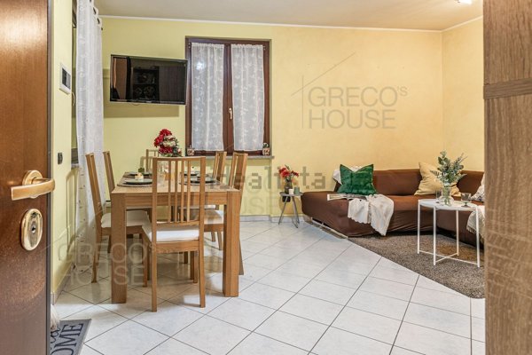 appartamento in vendita a Vizzola Ticino
