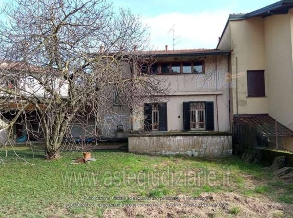 appartamento in vendita a Sangiano