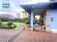 casa indipendente in vendita a Sangiano