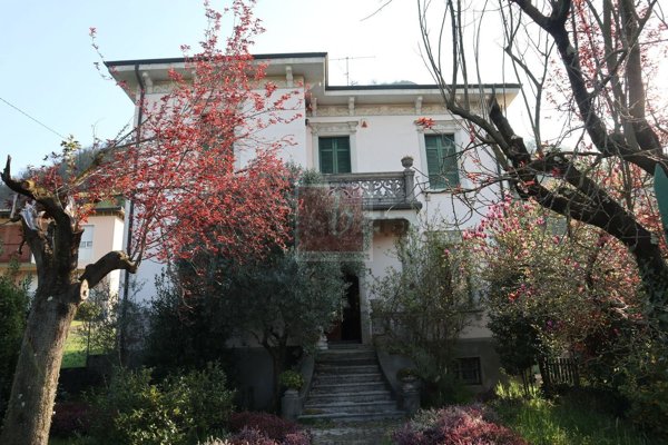 appartamento in vendita a Sangiano