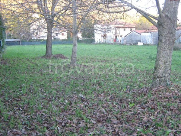 terreno agricolo in vendita a Sangiano