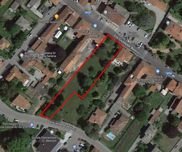 terreno edificabile in vendita a Sangiano