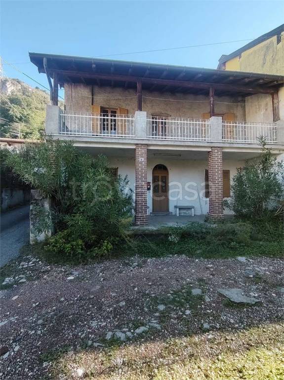 appartamento in vendita a Sangiano