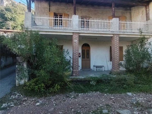 appartamento in vendita a Sangiano