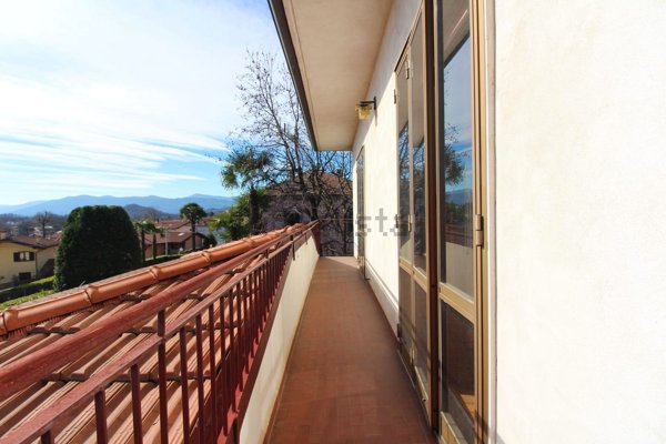 appartamento in vendita a Sangiano