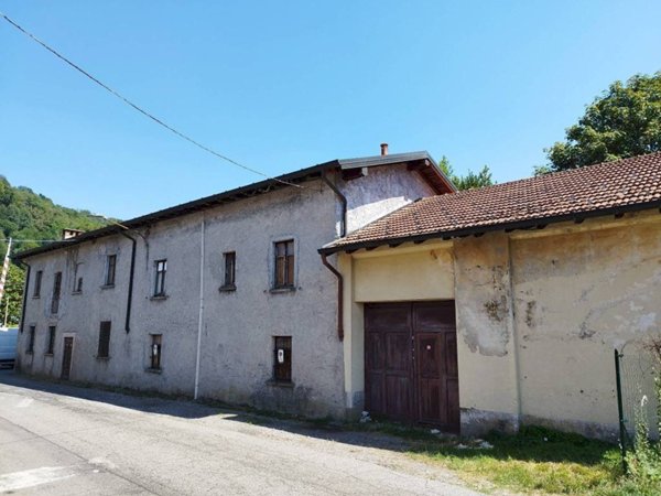 appartamento in vendita a Sangiano