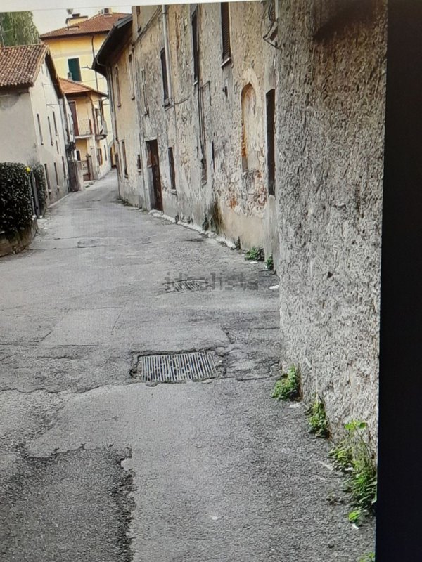 appartamento in vendita a Sangiano