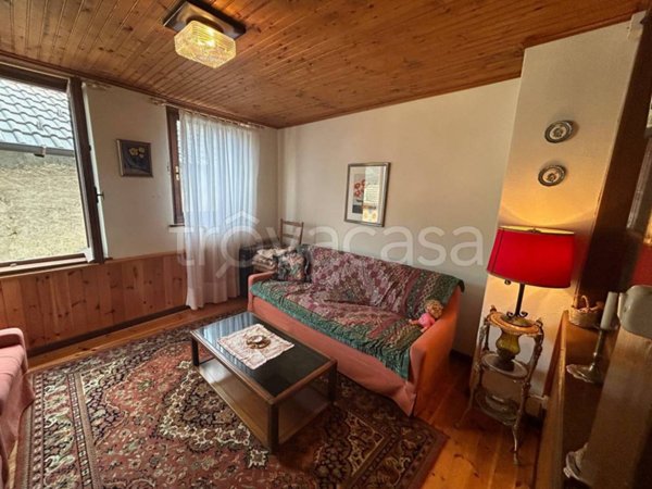 casa indipendente in vendita a Maccagno con Pino e Veddasca