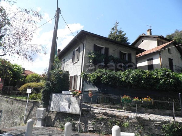 casa indipendente in vendita a Maccagno con Pino e Veddasca in zona Musignano