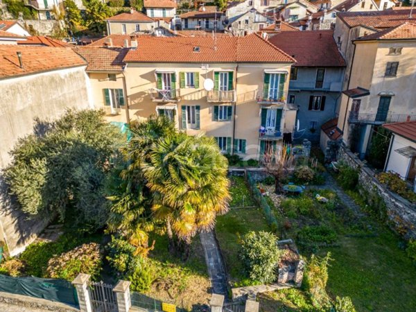 appartamento in vendita a Maccagno con Pino e Veddasca in zona Maccagno