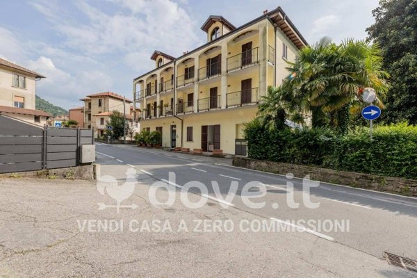 appartamento in vendita a Maccagno con Pino e Veddasca in zona Maccagno