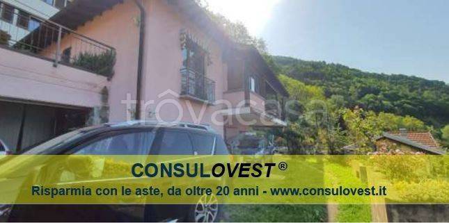 casa indipendente in vendita a Maccagno con Pino e Veddasca