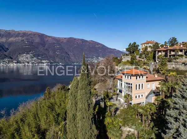 casa indipendente in vendita a Maccagno con Pino e Veddasca in zona Zenna