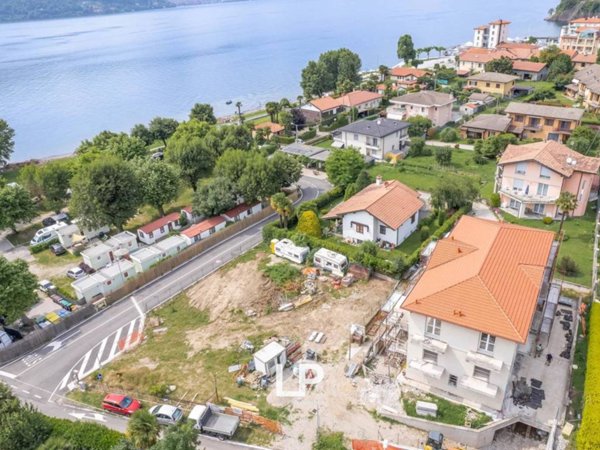 appartamento in vendita a Maccagno con Pino e Veddasca in zona Maccagno
