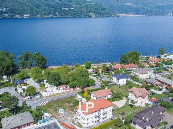 appartamento in vendita a Maccagno con Pino e Veddasca in zona Maccagno