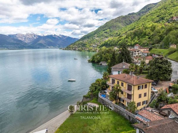 appartamento in vendita a Maccagno con Pino e Veddasca in zona Zenna