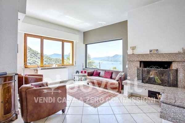 casa indipendente in vendita a Maccagno con Pino e Veddasca in zona Maccagno