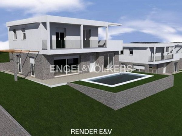 terreno edificabile in vendita a Maccagno con Pino e Veddasca in zona Maccagno