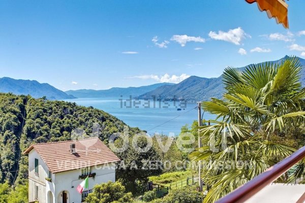 casa indipendente in vendita a Maccagno con Pino e Veddasca in zona Maccagno