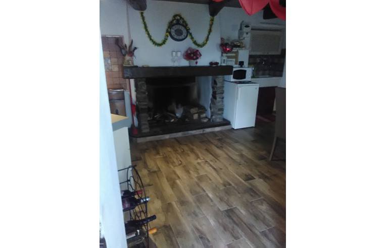 casa indipendente in vendita a Maccagno con Pino e Veddasca in zona Veddasca