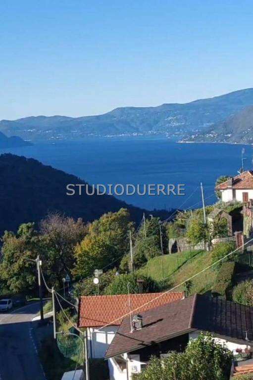 casa indipendente in vendita a Maccagno con Pino e Veddasca in zona Maccagno