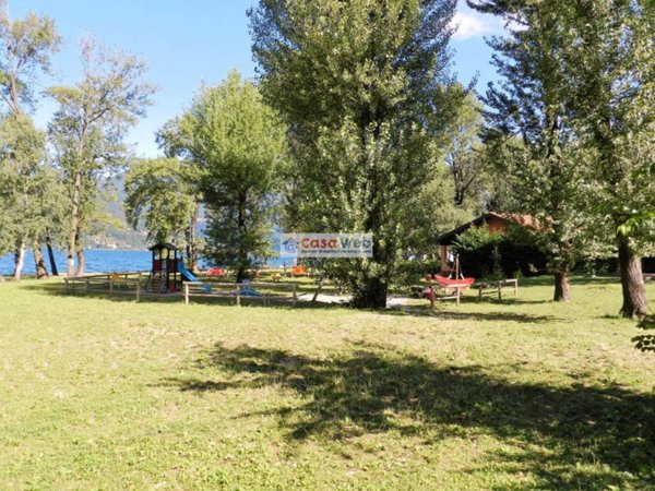 appartamento in vendita a Maccagno con Pino e Veddasca in zona Maccagno