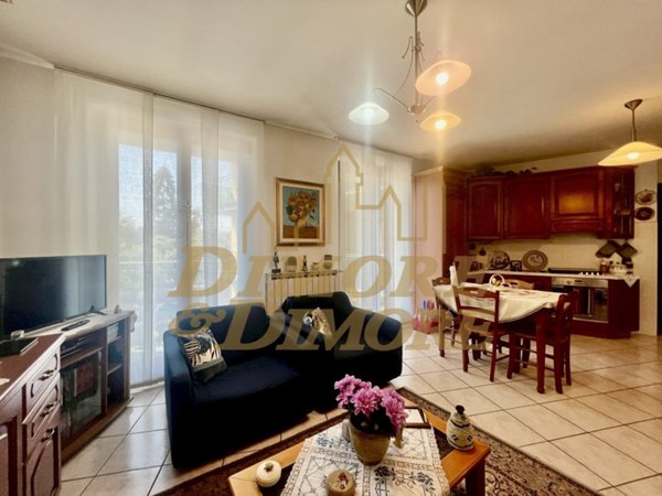 appartamento in vendita a Maccagno con Pino e Veddasca in zona Maccagno