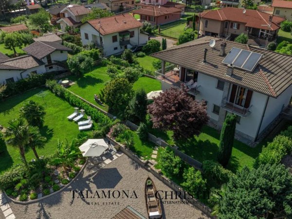 appartamento in vendita a Maccagno con Pino e Veddasca in zona Maccagno