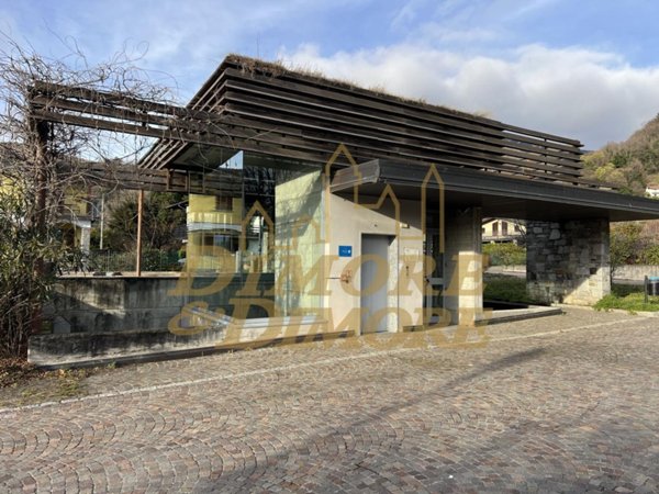 appartamento in vendita a Maccagno con Pino e Veddasca in zona Maccagno